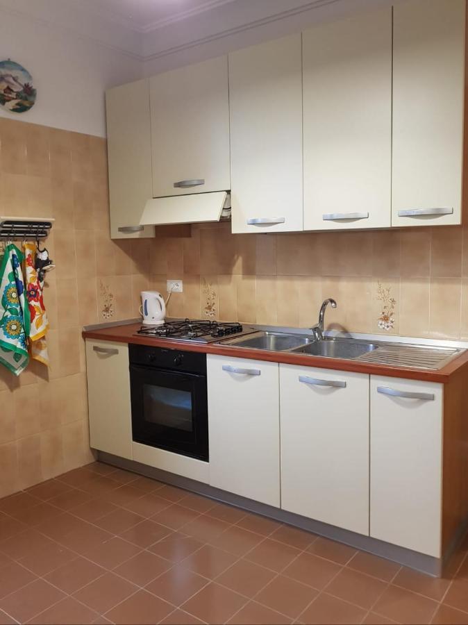 La Casa Di Rosa - Casa Vacanze Meta Eksteriør billede