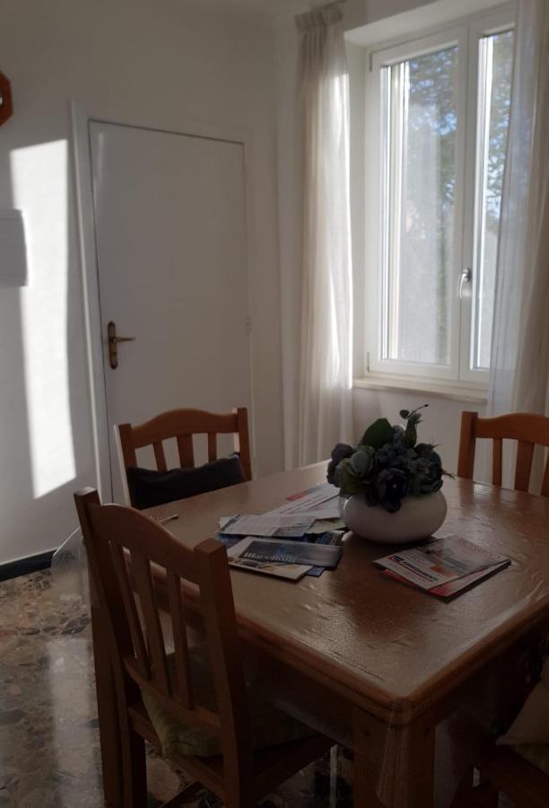 La Casa Di Rosa - Casa Vacanze Meta Eksteriør billede
