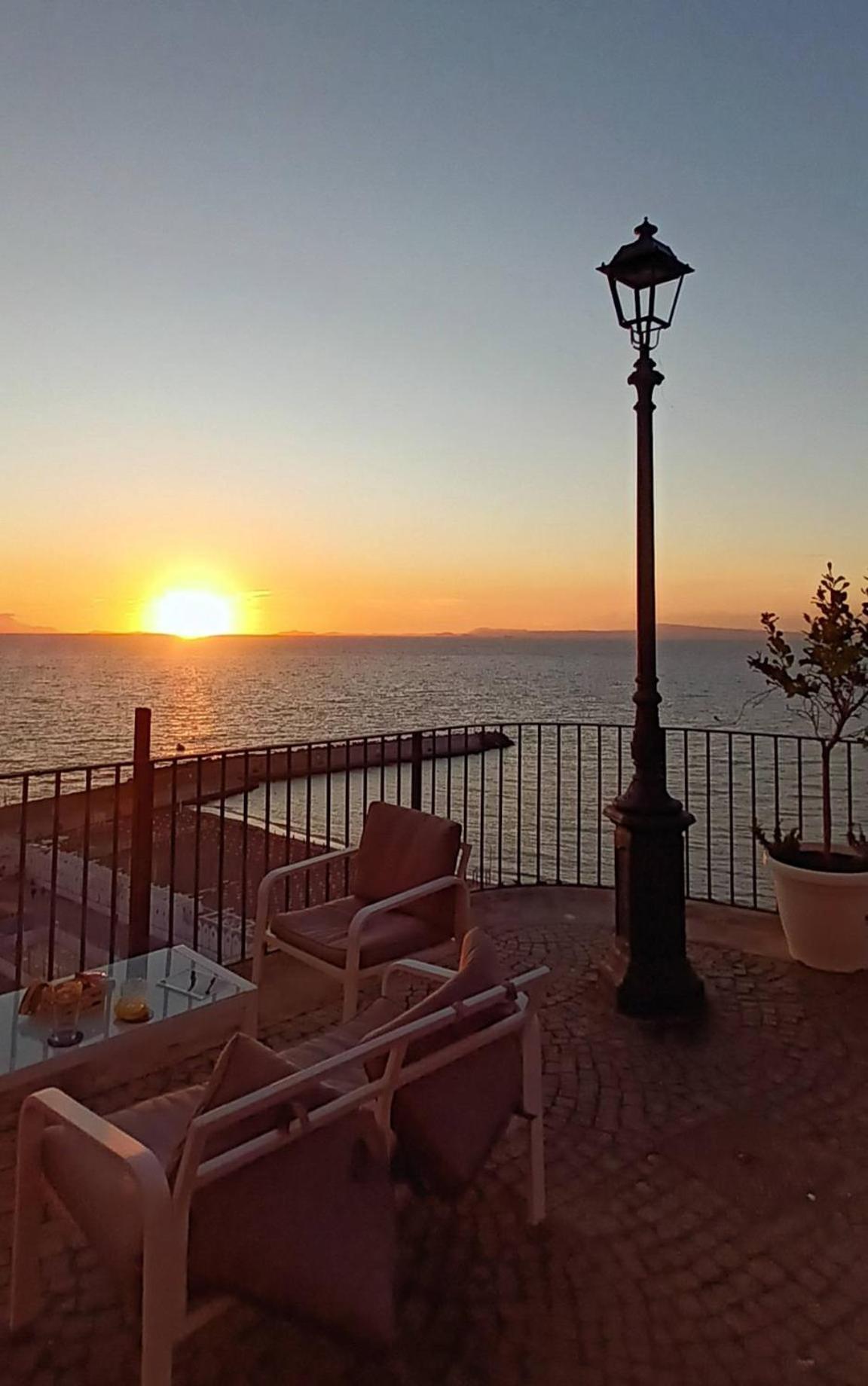 La Casa Di Rosa - Casa Vacanze Meta Eksteriør billede